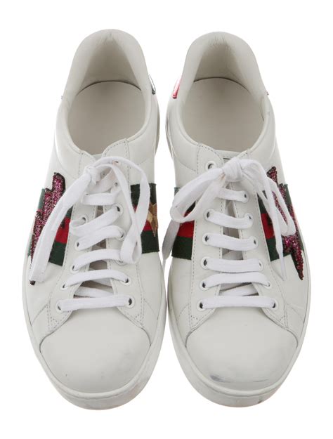 sneakers axe gucci uomo|gucci embroidered sneakers.